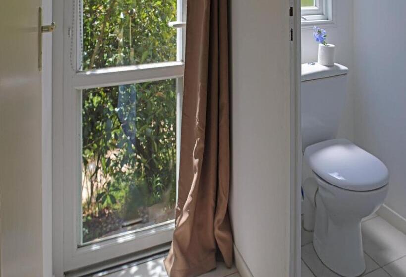 スタンダードルーム, Maora Village