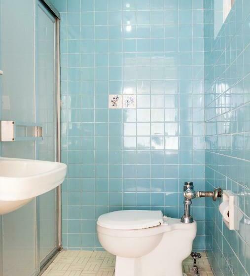 غرفة قياسية ثلاثية, María Teresa