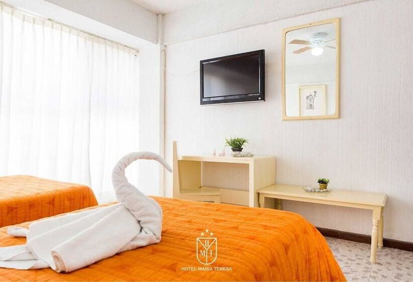 غرفة قياسية رباعية, María Teresa