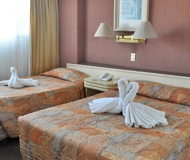 غرفة قياسية رباعية, María Teresa