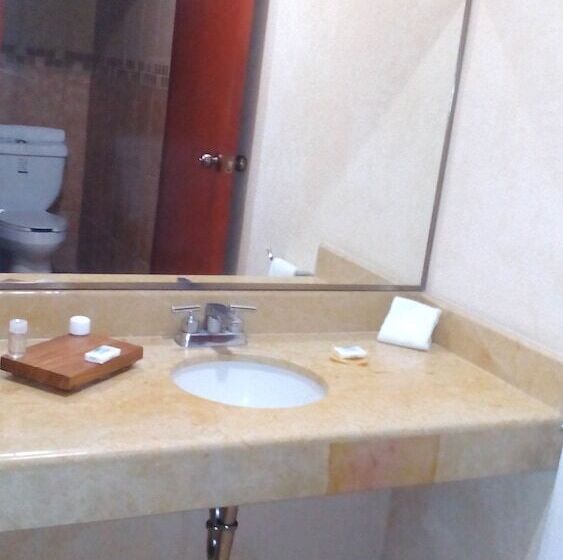 חדר סטנדרט לארבעה, Rs