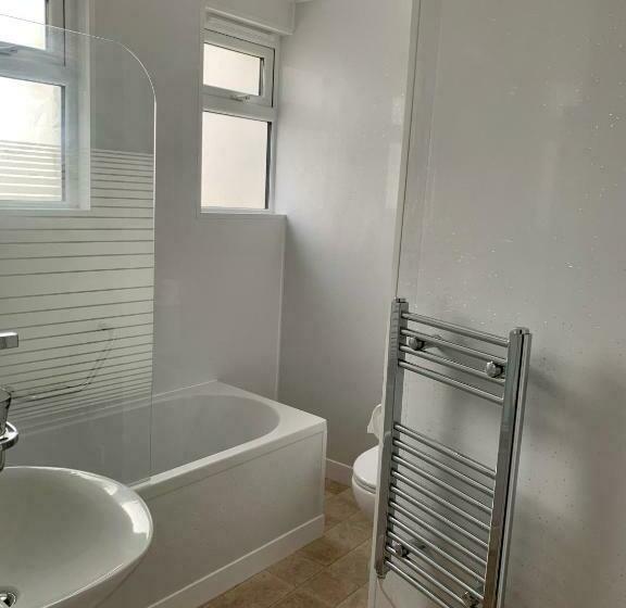 اتاق استاندارد یک نفره, Sarum Apart