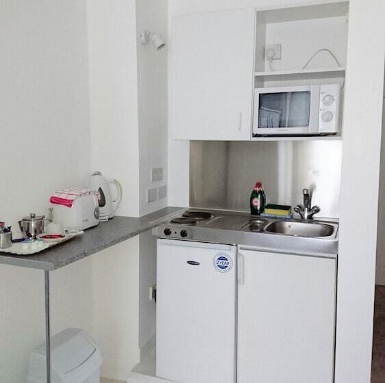 اتاق استاندارد یک نفره, Sarum Apart