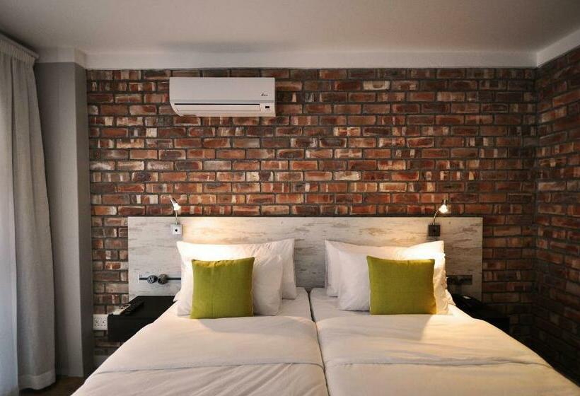 اتاق استاندارد با بالکن, Swakopmund Plaza