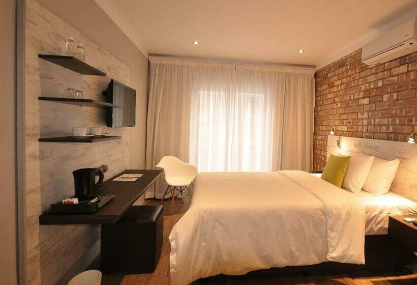 اتاق استاندارد یک نفره, Swakopmund Plaza