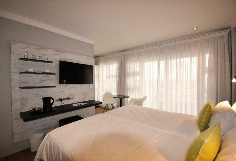 اتاق استاندارد با بالکن, Swakopmund Plaza