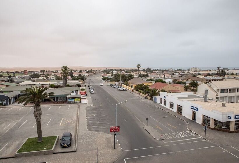 اتاق استاندارد یک نفره, Swakopmund Plaza