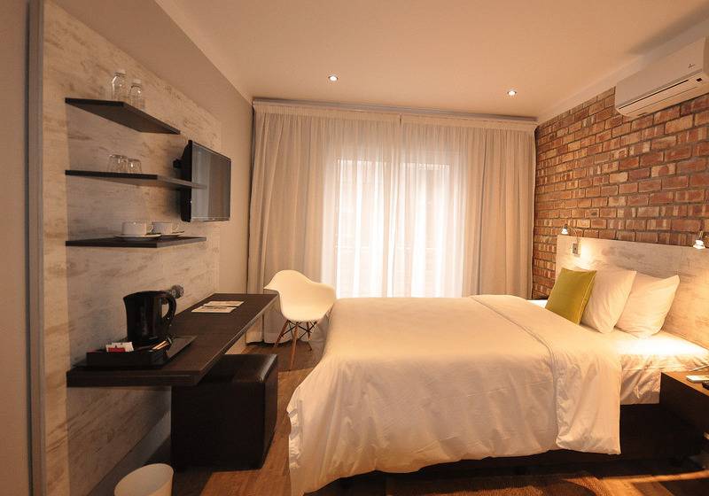 اتاق خانوادگی, Swakopmund Plaza