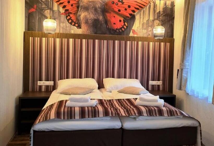 Номер Стандарт, Torwirt