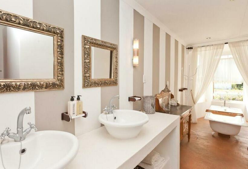 Номер Стандарт, Oue Werf Country House