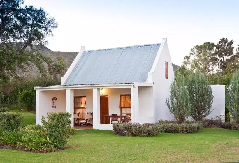 Perhehuone, Oue Werf Country House