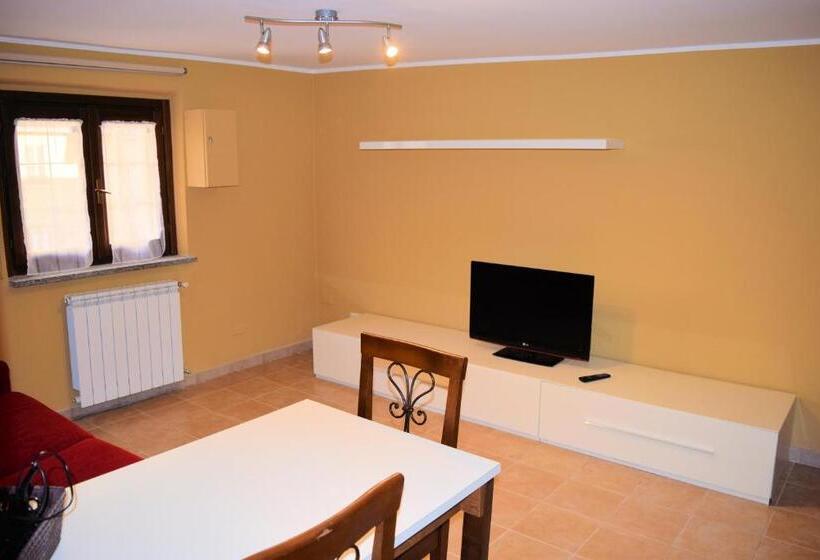 חדר סטנדרט לארבעה, Corte Certosina