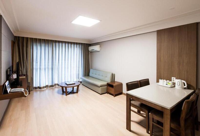 Люкс, Vivaldi Park