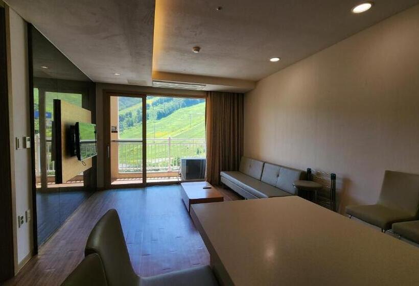 Люкс, Vivaldi Park