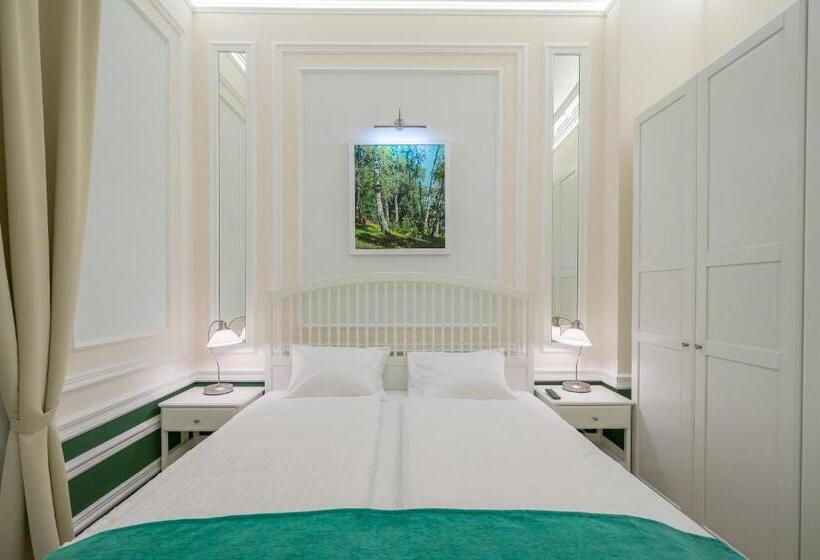 スタンダードスタジオ, Revelton Suites Karlovy Vary