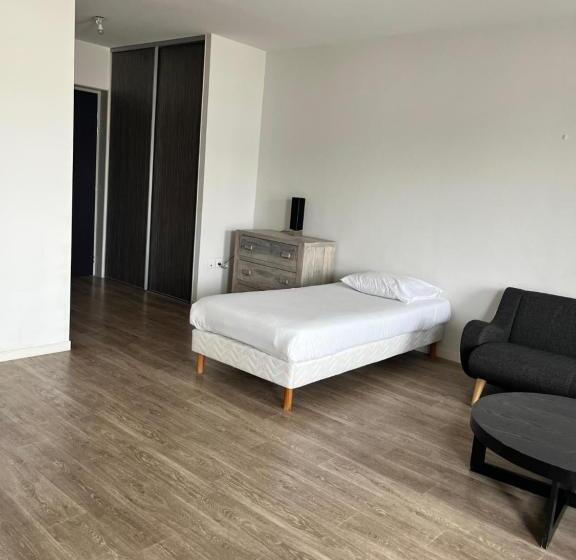 استودیوی استاندارد, Zenao Appart