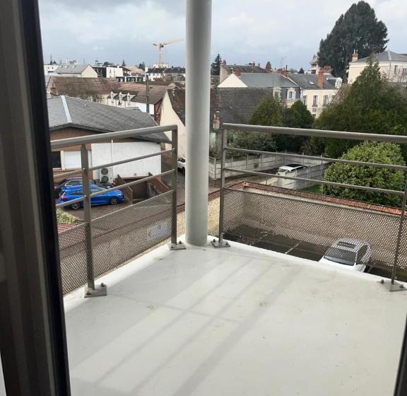 سوییت, Zenao Appart