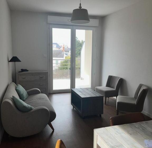 سوییت, Zenao Appart