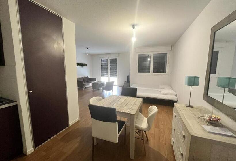 سوییت خانوادگی, Zenao Appart