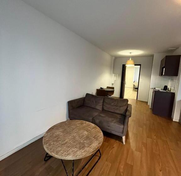 استودیوی استاندارد, Zenao Appart