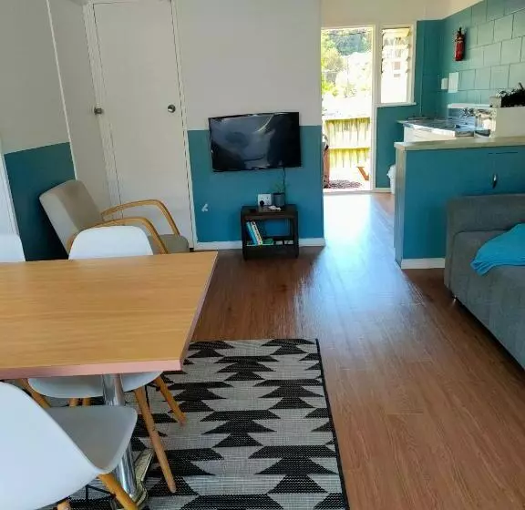 １ベッドルームのデラックスアパートメント, Aarangi Tui Motel