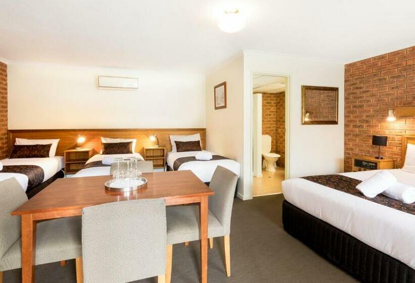 Family Suite, Advance Motel