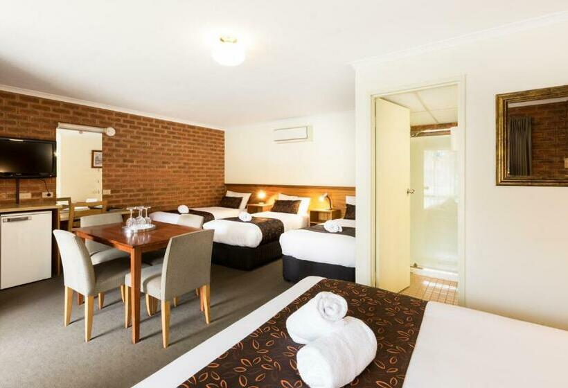 Family Suite, Advance Motel