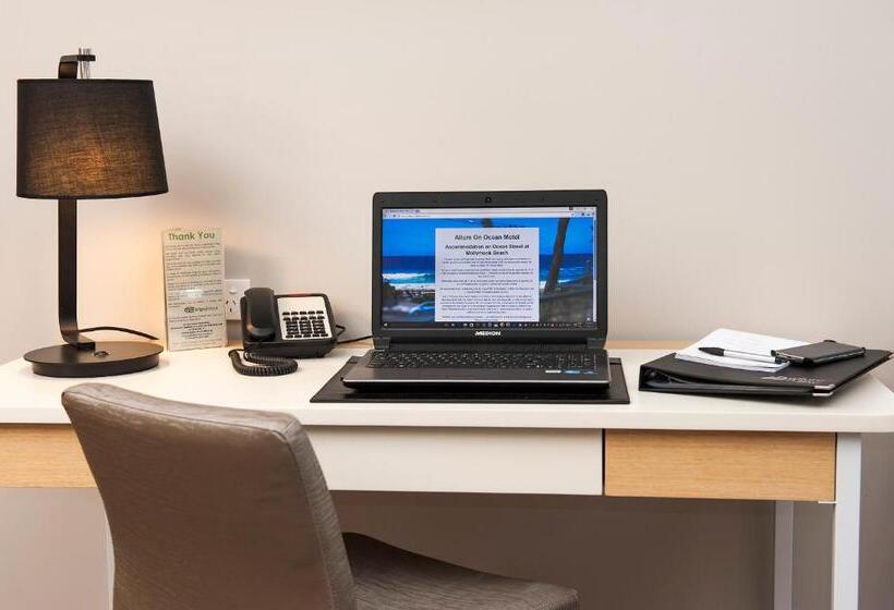 סטודיו דלוקס, Allure On Ocean Motel