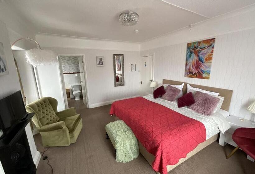 デラックスルーム, Pendrin Guest House