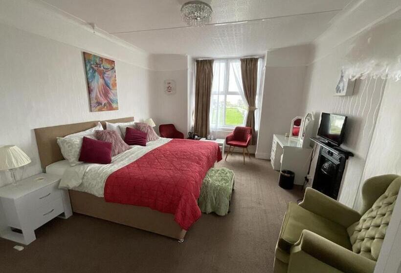 デラックスルーム, Pendrin Guest House