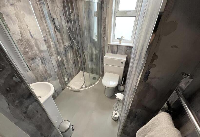 スタンダードルーム, Pendrin Guest House