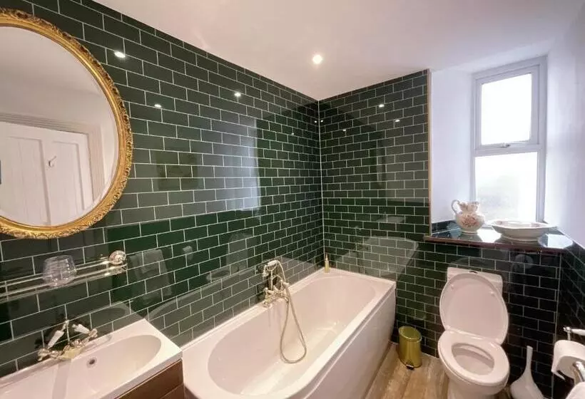Standard room with outdoor bath, Pendrin Guest House