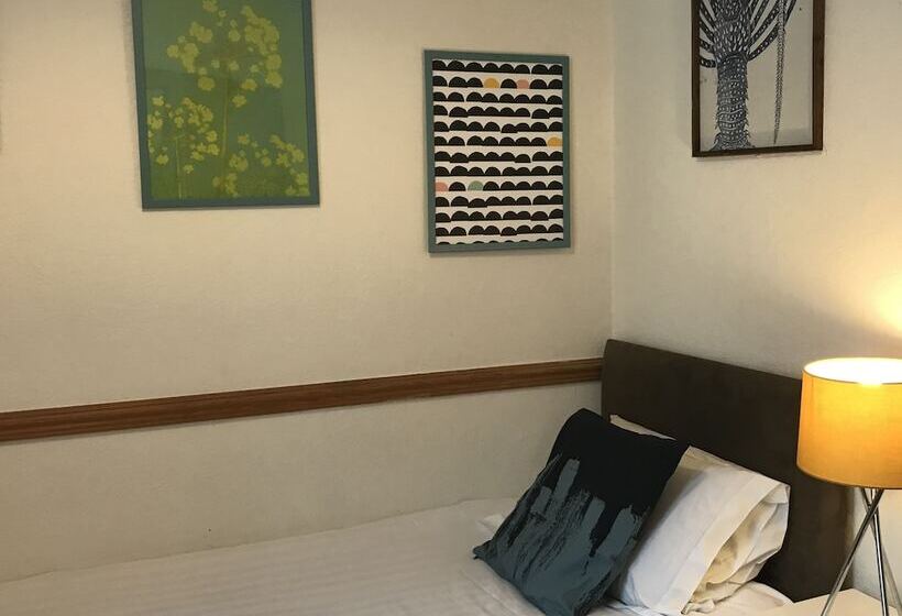 Номер Стандарт Индивидуальный, Tree Tops Guest House