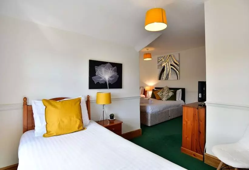 ファミリールーム, Tree Tops Guest House