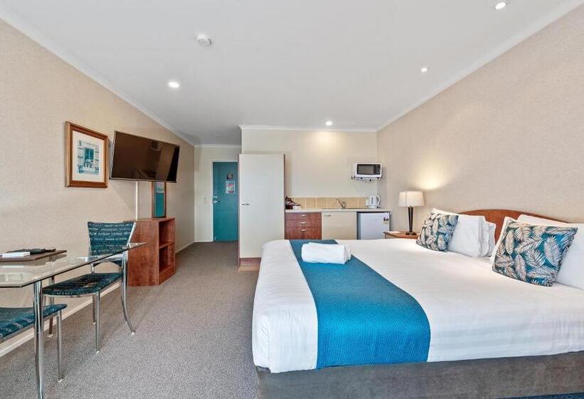 带大床的标准间, Aristotles North Shore