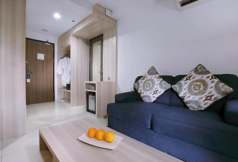 Люкс, Aston Anyer Beach