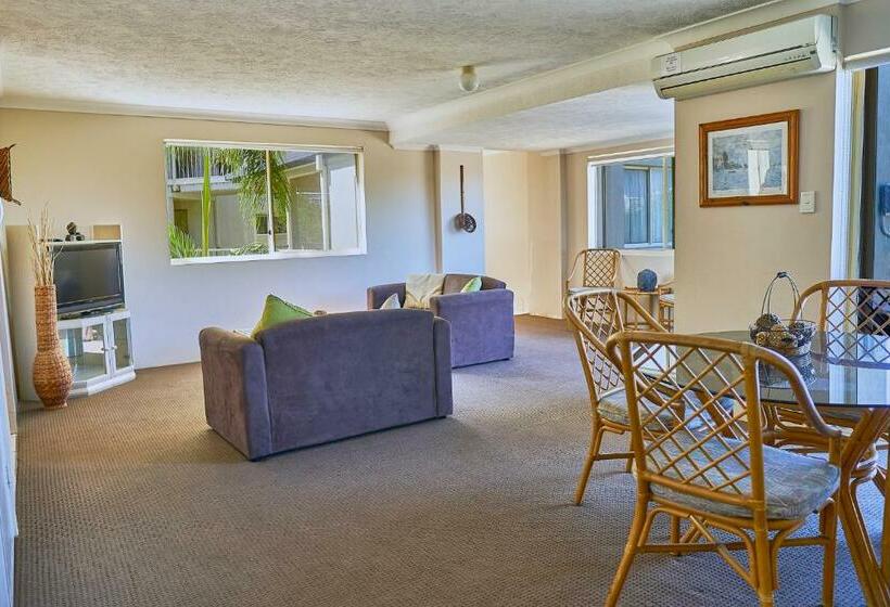 דירת שני חדרים עם מרפת, Bayview Beach Holiday Apartments