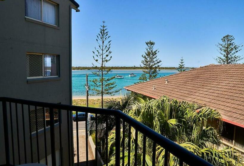 דירת שני חדרים עם מרפת, Bayview Beach Holiday Apartments