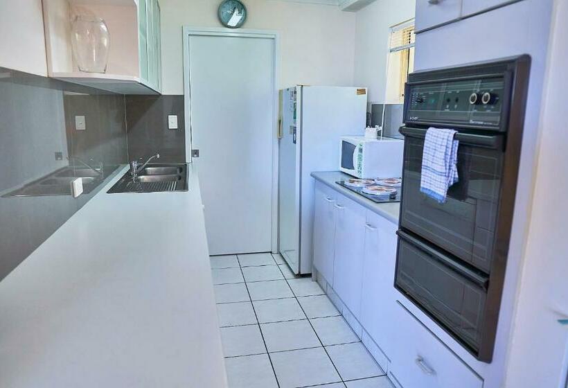 발코니가 있는 2 베드룸 아파트, Bayview Beach Holiday Apartments