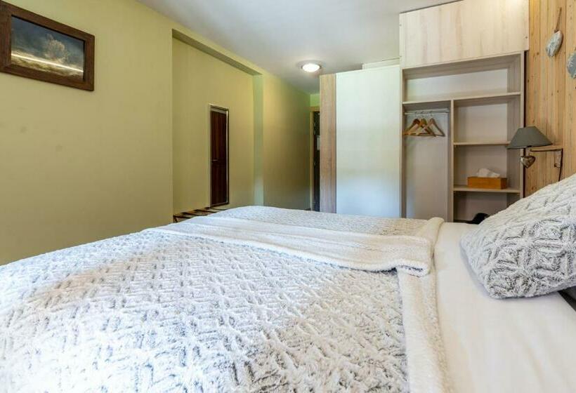 Студио Стандарт с Балконом, Domaine Du Hirtz, Restaurant & Spa