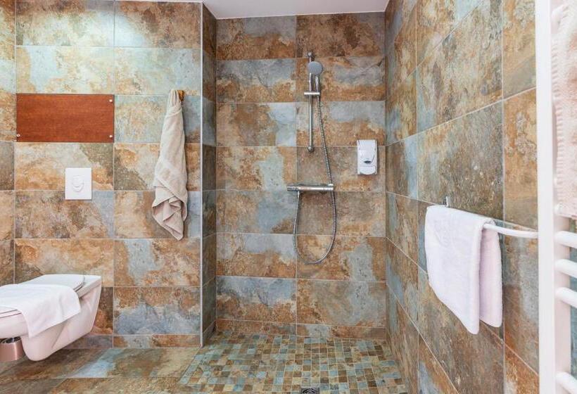 Классический Номер, Domaine Du Hirtz, Restaurant & Spa