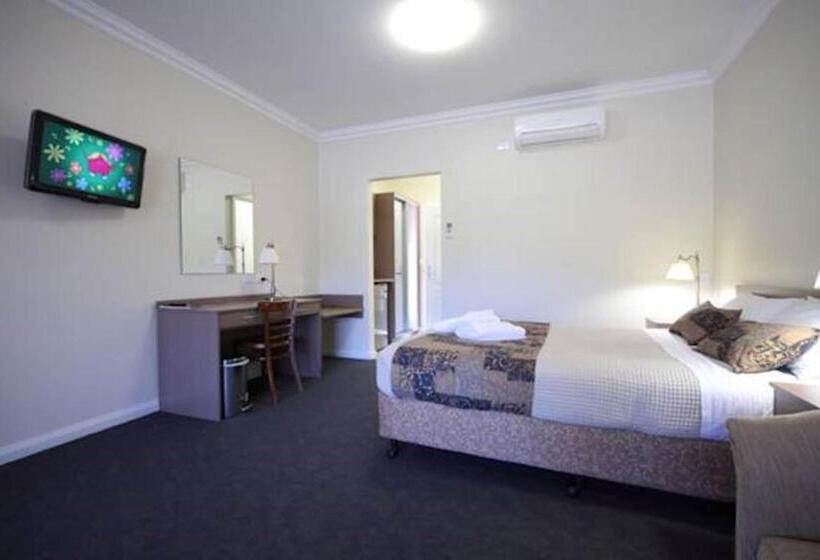 חדר משפחתי דלוקס, Gundagai Gabriel Motor Inn