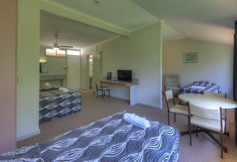 ファミリールーム, Jacaranda Motor Lodge
