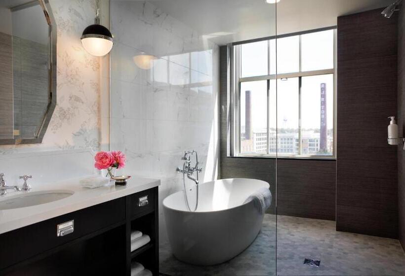 스위트 킹사이즈 침대, Kimpton Cardinal Hotel, An Ihg