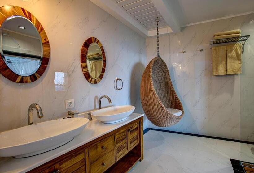 小型套房, Meis Exclusive