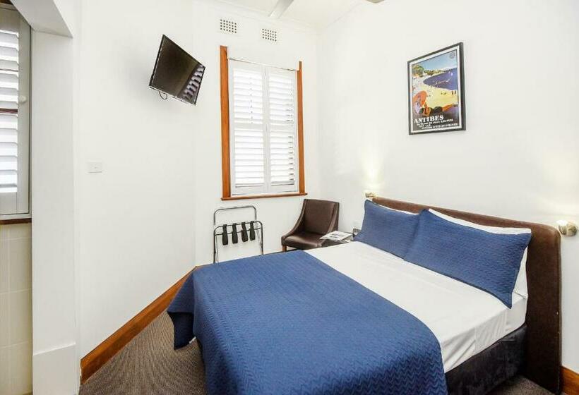 스탠다드 룸, Pier Hotel Coffs Harbour