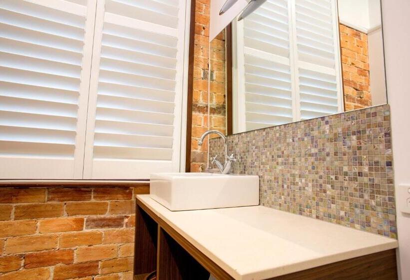 バス共有のスタンダードルーム, Pier Hotel Coffs Harbour