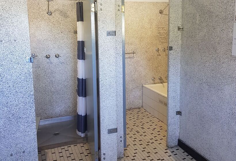 バスルーム共有のシングルスタンダード, Pier Hotel Coffs Harbour