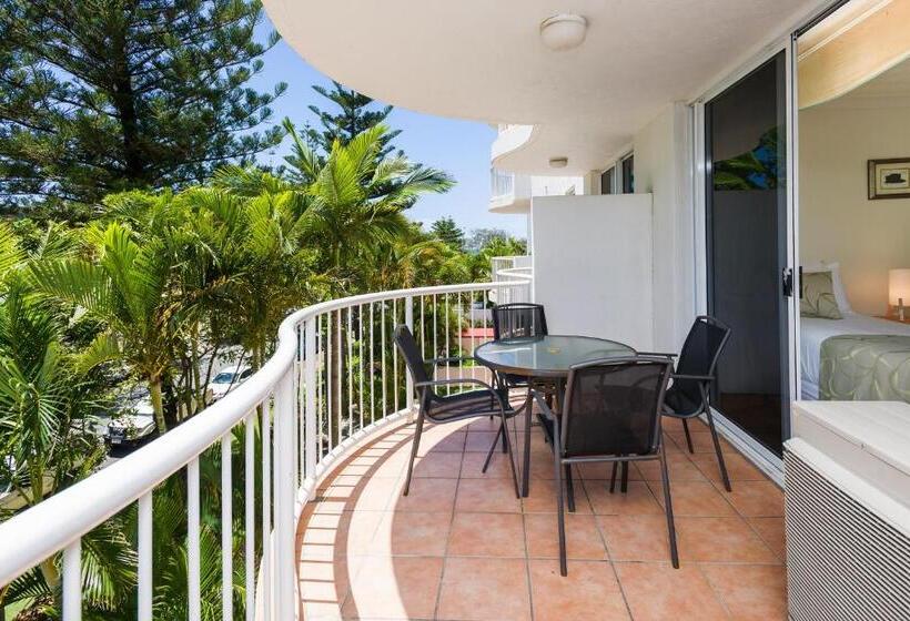 דירת חדר פרמיום עם מרפסת, The Ritz Resort Heated Pool