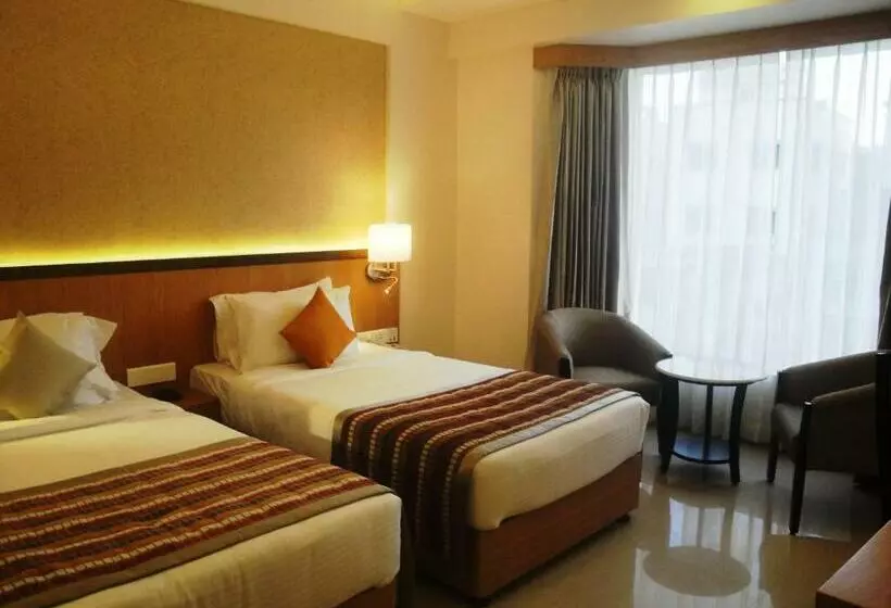 スタンダードルーム, The Fern Residency  Midc, Pune